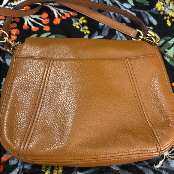Michael Kors Tan Leather Shoulder Bag - Picture 5 of 14
